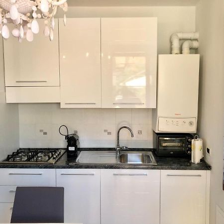 Paradise Apartment Малчезине Екстериор снимка